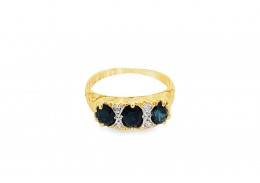 Pre-owned Vintage 18ct Yellow Gold Sapphire &  Diamond Ring