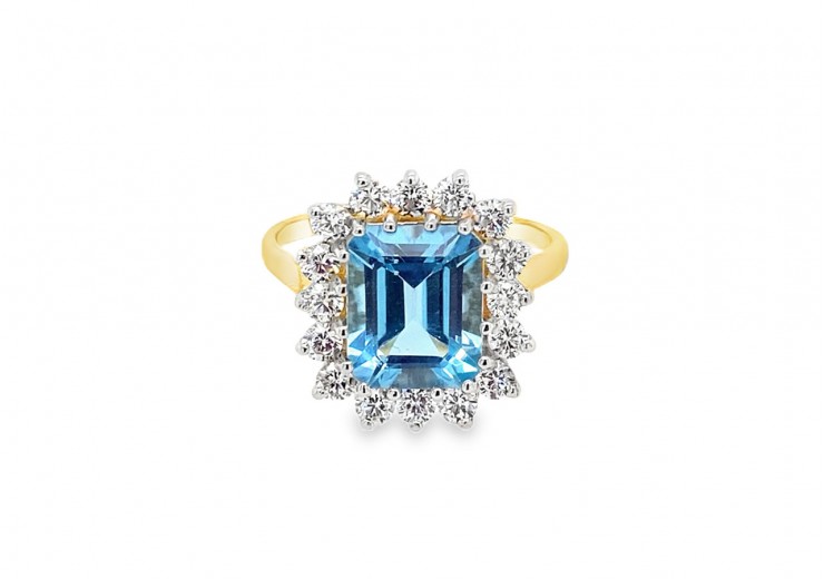 9ct Gold Blue Topaz & Cubic Zirconia Ring