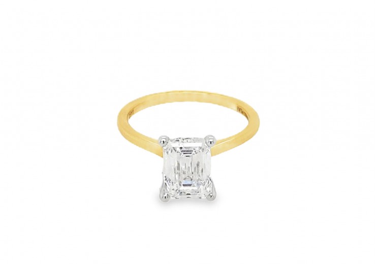 18ct Gold Emerald Cut Lab Diamond Ring 