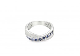 Pre-owned 18ct White Gold Sapphire & Diamond Ring Pre-owned 18ct White Gold Sapphire & Diamond Ring