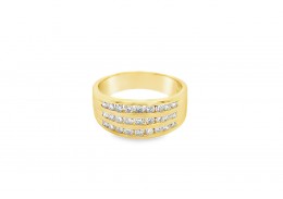 Pre-owned 18ct Yellow Gold Diamond Ring