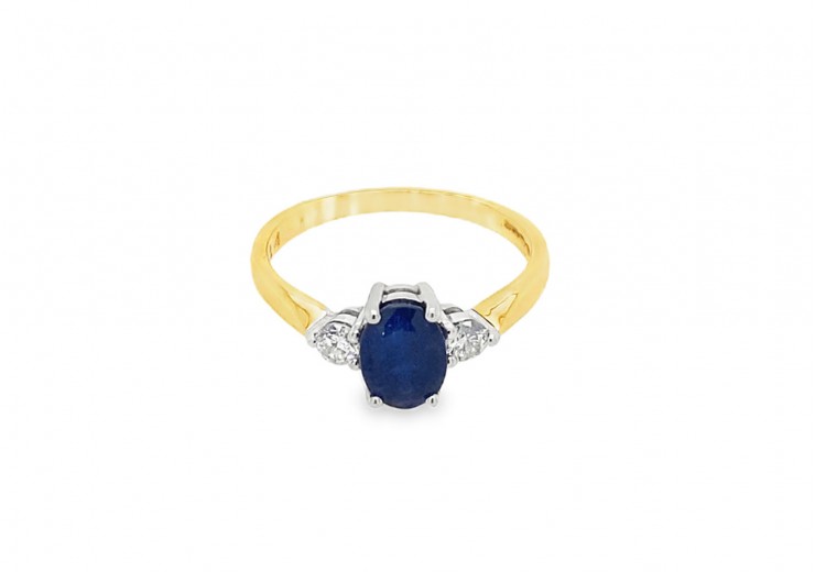 Pre-owned 18ct Yellow Gold Sapphire & Diamond Ring Pre-owned 18ct Yellow Gold Sapphire & Diamond Ring