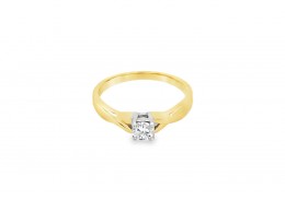 Pre-owned 18ct Yellow Gold Diamond Solitaire Ring