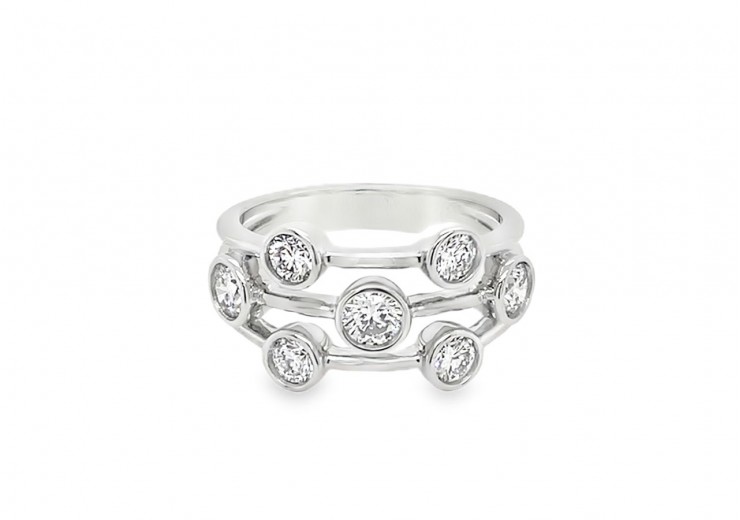 18ct White Gold Lab Diamond Ring