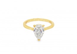 18ct Gold Pear Cut Lab Diamond Ring