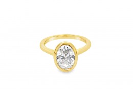 18ct Gold Oval Lab Diamond Ring