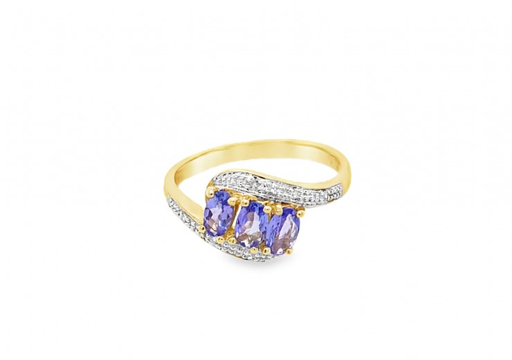 Pre-owned 9ct Gold Tanzanite & Diamond Ring
