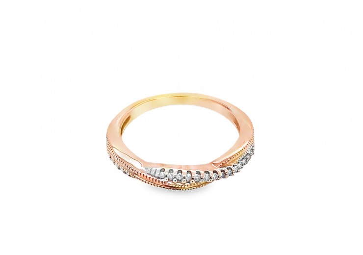 Pre-owned 9ct Rose Gold & Diamond Ring