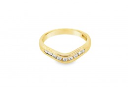 Pre-owned 9ct Gold Diamond Wishbone Ring