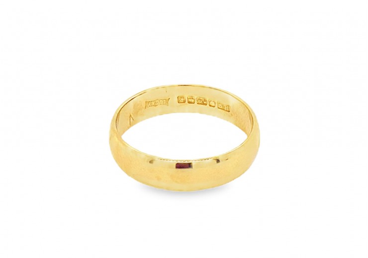 Pre-owned 18ct Gold Plain Band