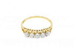 Pre-owned 9ct Yellow Gold & Pearl Ring