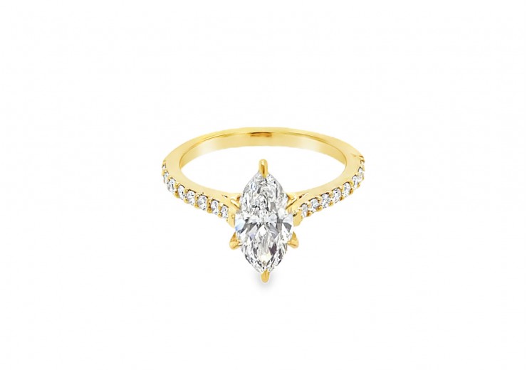 18ct Yellow Gold Lab Diamond Ring 18ct Yellow Gold Lab Diamond Ring