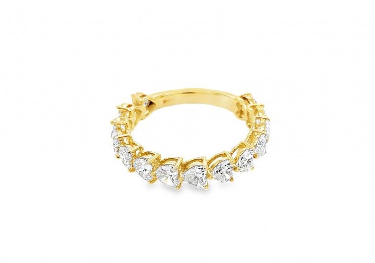 18ct Yellow Gold Heart Lab Diamond Eternity 18ct Yellow Gold Heart Lab Diamond Eternity