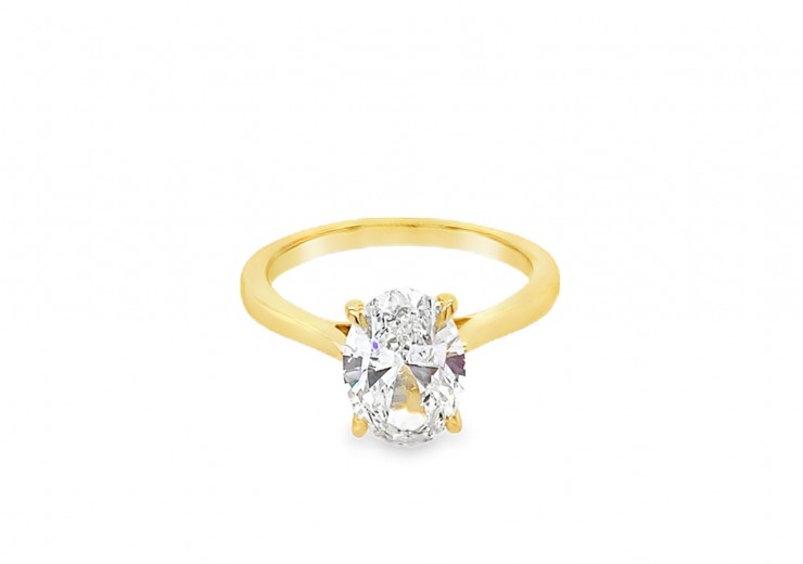18ct Yellow Gold Lab Diamond Ring 18ct Yellow Gold Lab Diamond Ring
