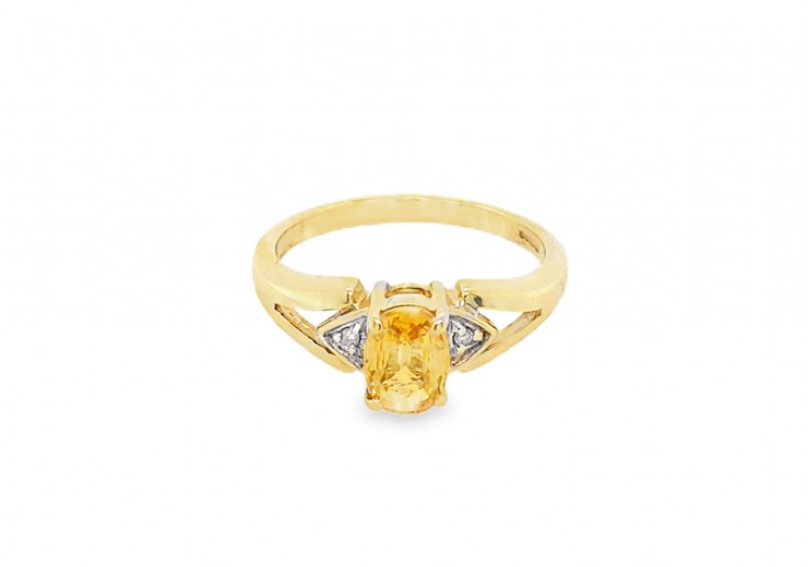 Pre-owned 9ct Gold & Yellow Sapphire Ring