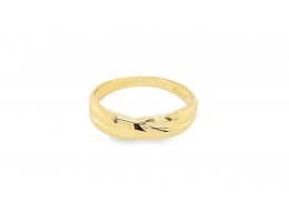 Pre-owned 9ct Gold Fancy Band