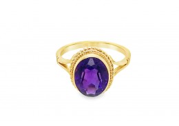 Pre-owned 9ct Yellow Gold Amethyst Ring