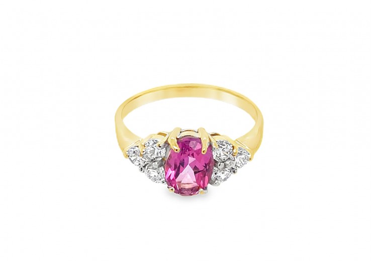 Pre-owned 9ct Yellow Gold Pink Topaz & Cubic Zirconia Ring 