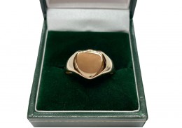 Pre-owned 9ct Rose Gold Shield Signet Ring